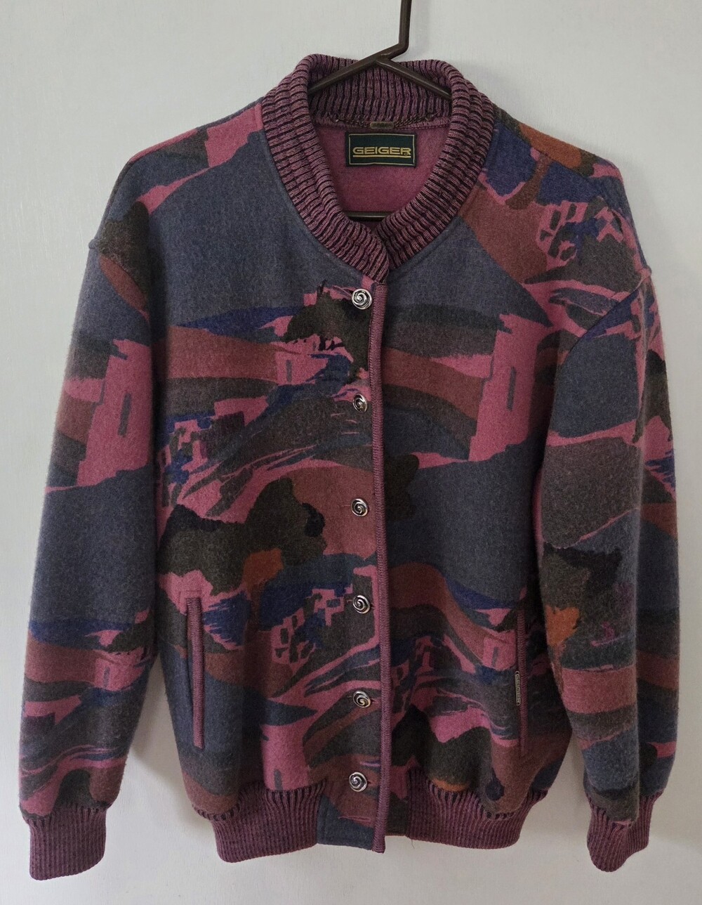 Geiger Cardigan Jacket Sz 40 Wool Vtg Austria coat Bomber print button up